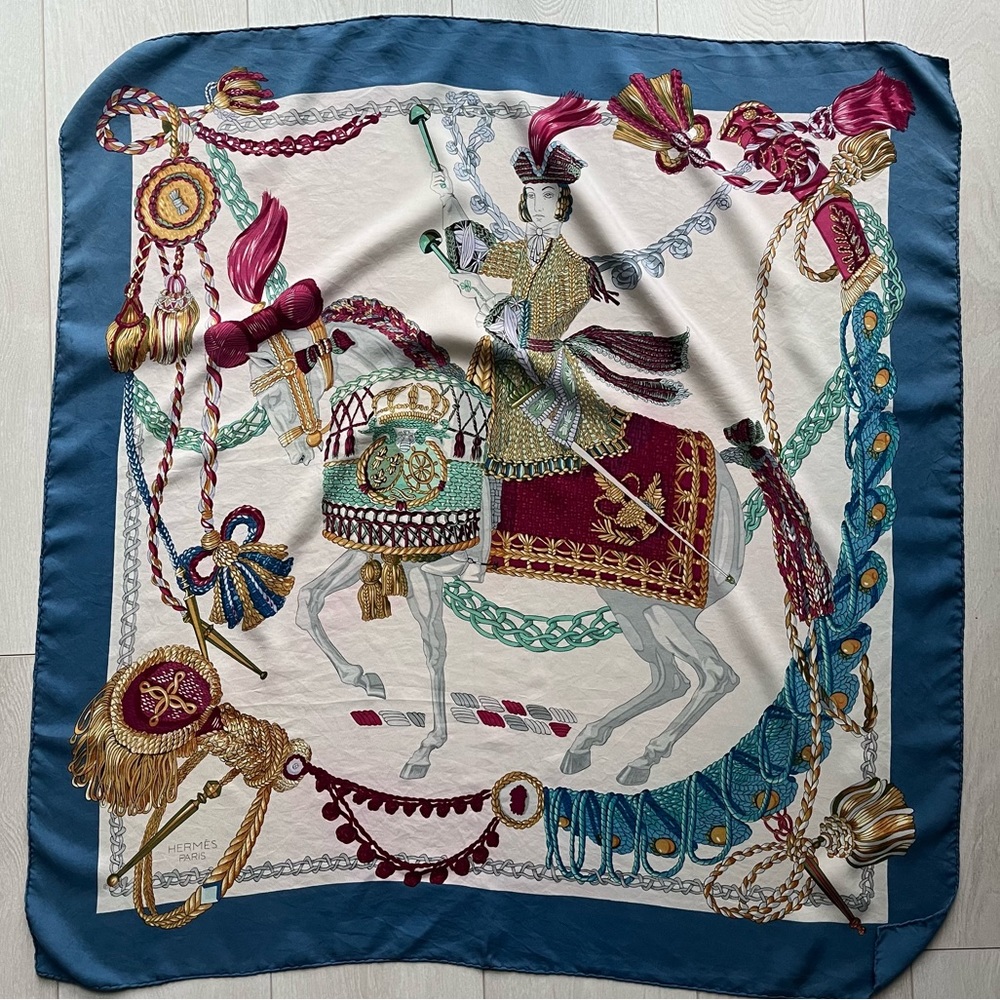 Authentic Hermès vintage scarf ‘Le Timbalier”, designed by Françoise Heron 1961